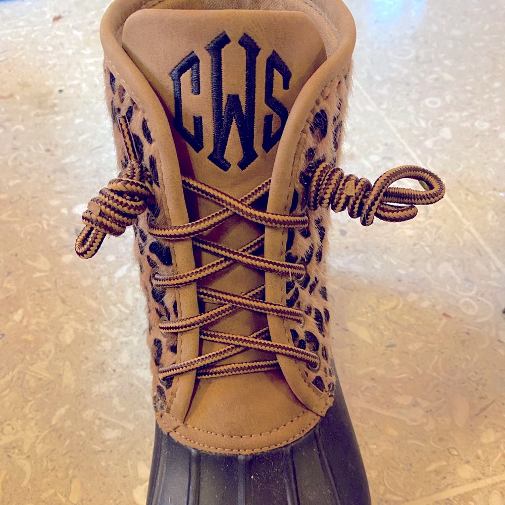 Marleylilly Leopard Duck Boots 8.5